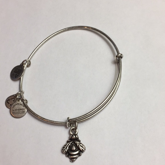 Alex and Ani Jewelry - Alex and Ani Bee bracelet